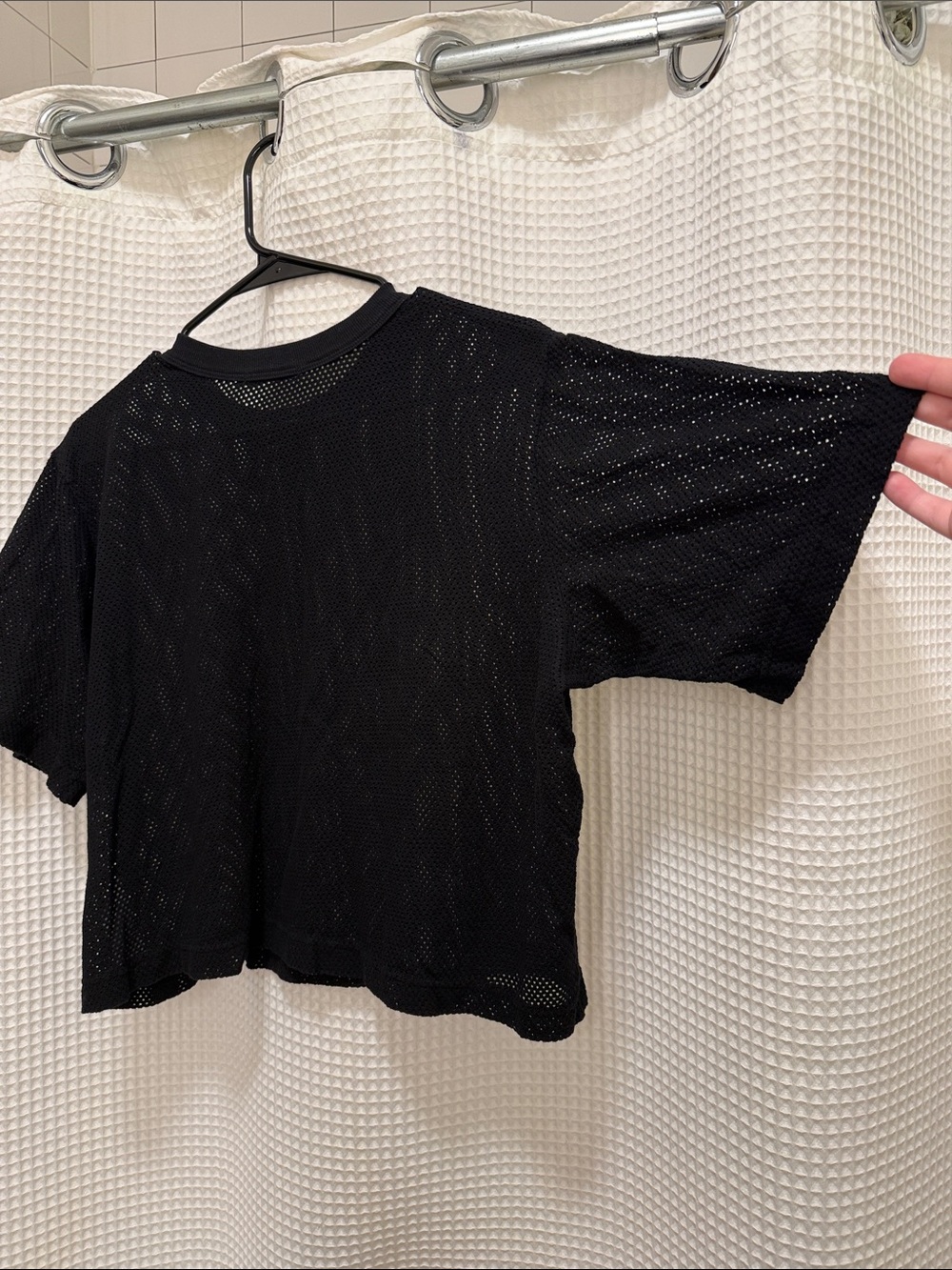 Michael Stars - Black Mesh Short-Sleeve Crop Top - One Size - Picture 6 of 7